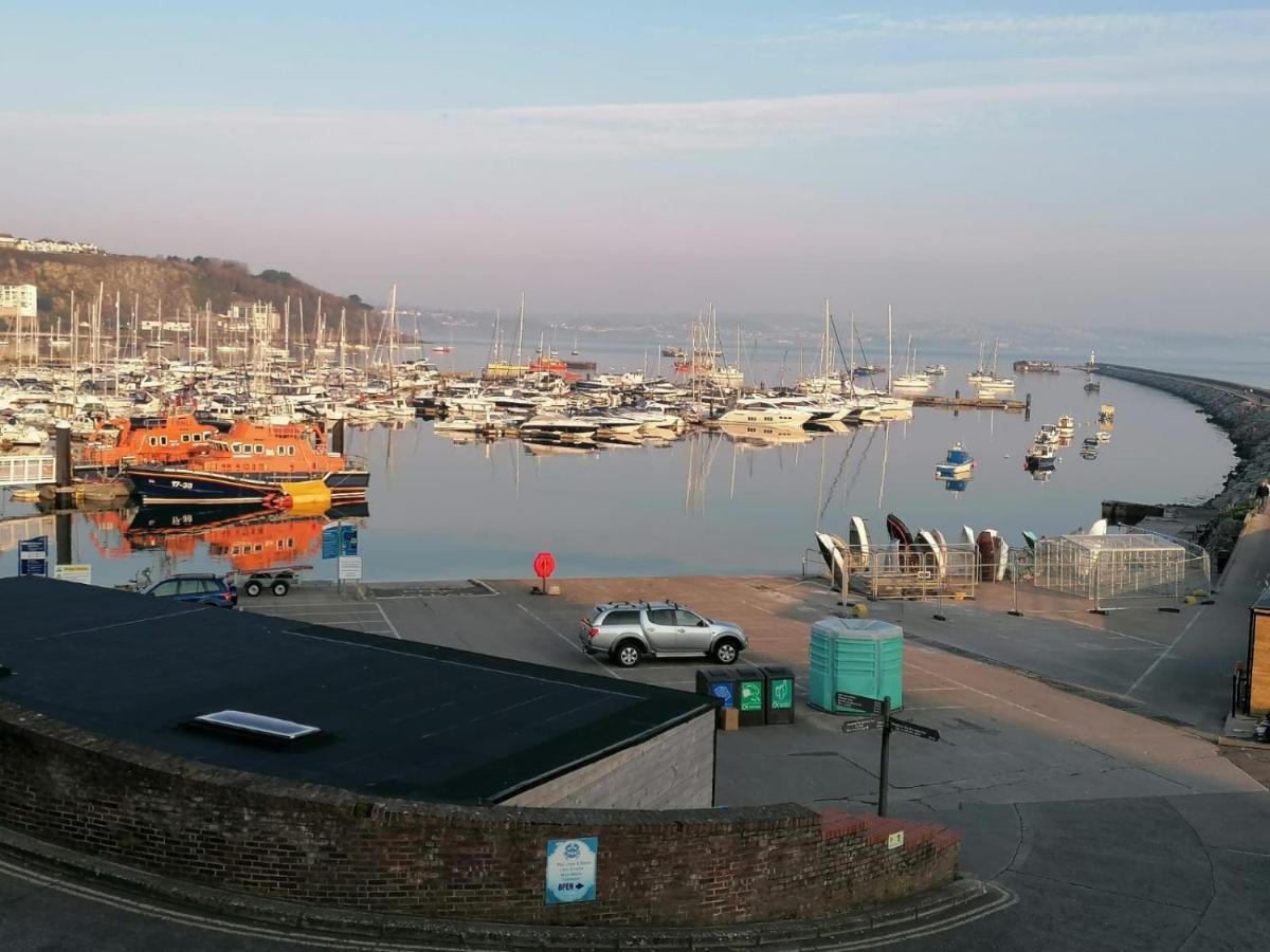 Starboard Side Brixham - Ideal Seaside Getaway With Parking Zewnętrze zdjęcie
